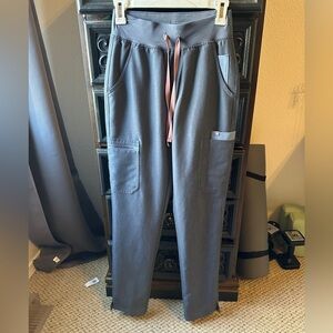 Figs Women’s Yola High-Waisted Scrub Pants size XS/Tall—Heather Denim